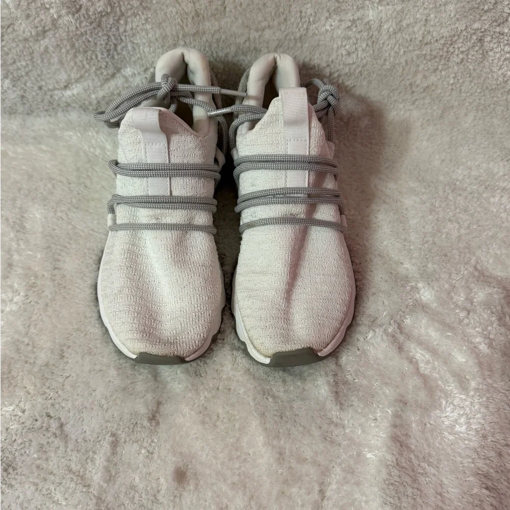 SOREL Women's Kinetic Lace Sneaker Size 7.5 White  Athletic Shoe Comfy - Picture 2 of 8